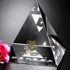 Pyramid Award 3-3/4" Image